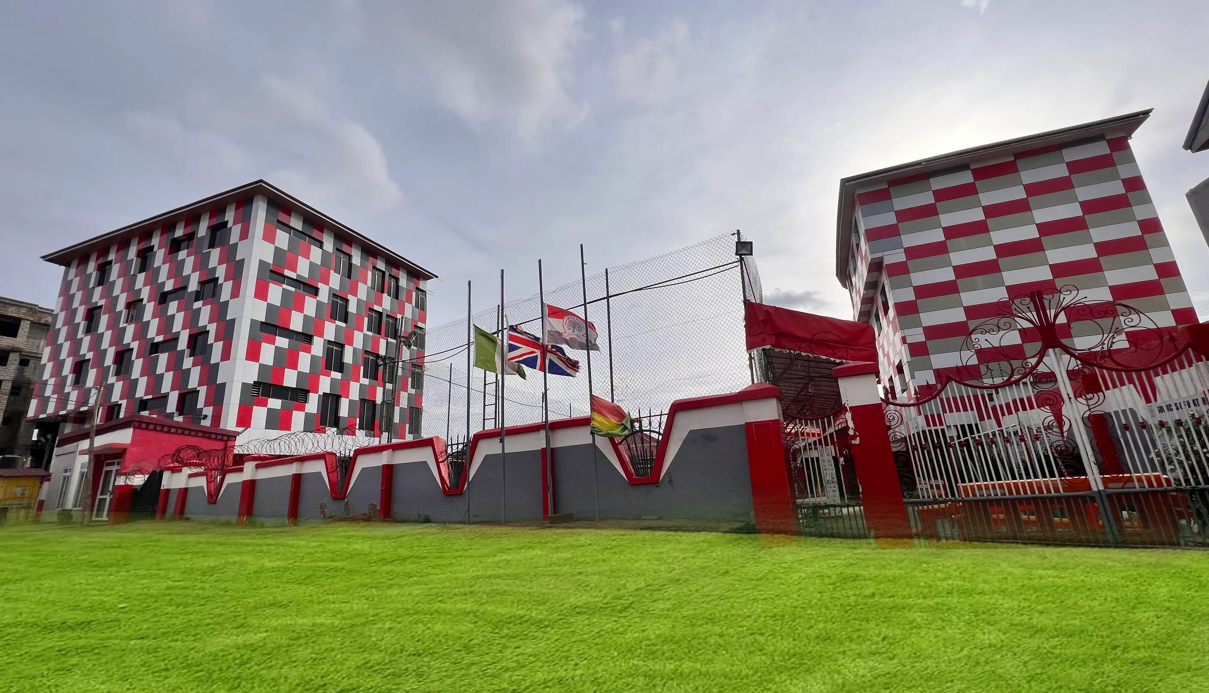 CherryField Mont. Sch - Image